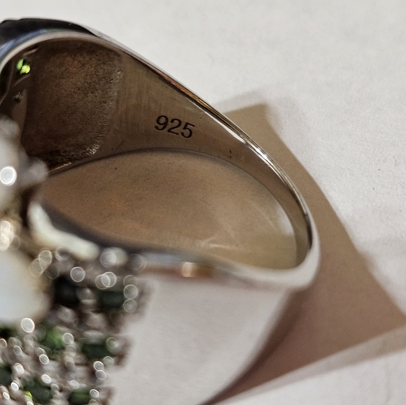 Genuine Australian Opal & Green Tsavorite Garnets in Solid Sterling Silver! ✨️ - Picture 9 of 10